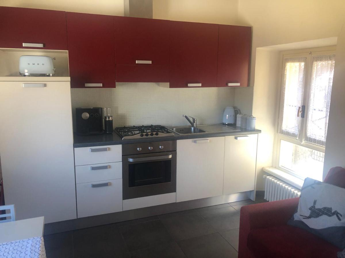 Mezzegra Ficarra Apartments מראה חיצוני תמונה